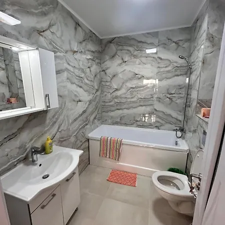 Apartament Teacher3 *